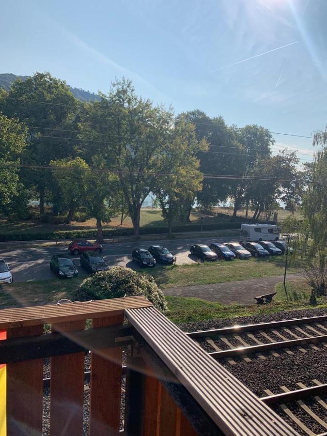 Hotelzimmer Im Alten Reihenhaus Auf Der Stadtmauer Bacharach Kültér fotó